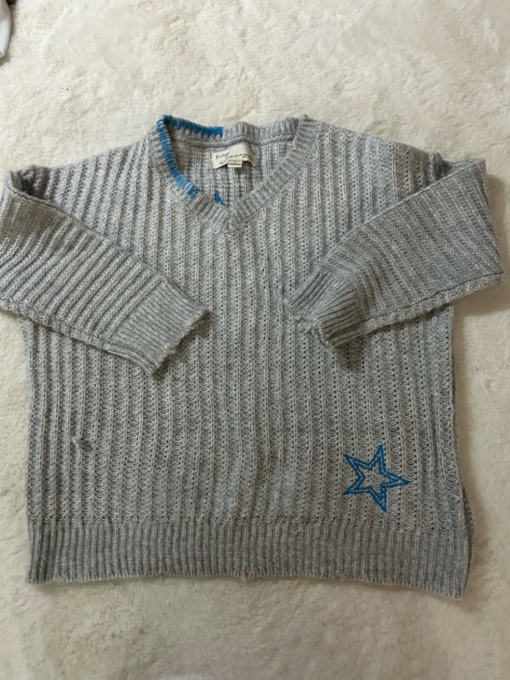 Gray Ribbed Knit Beanie with Blue Star Embroidery